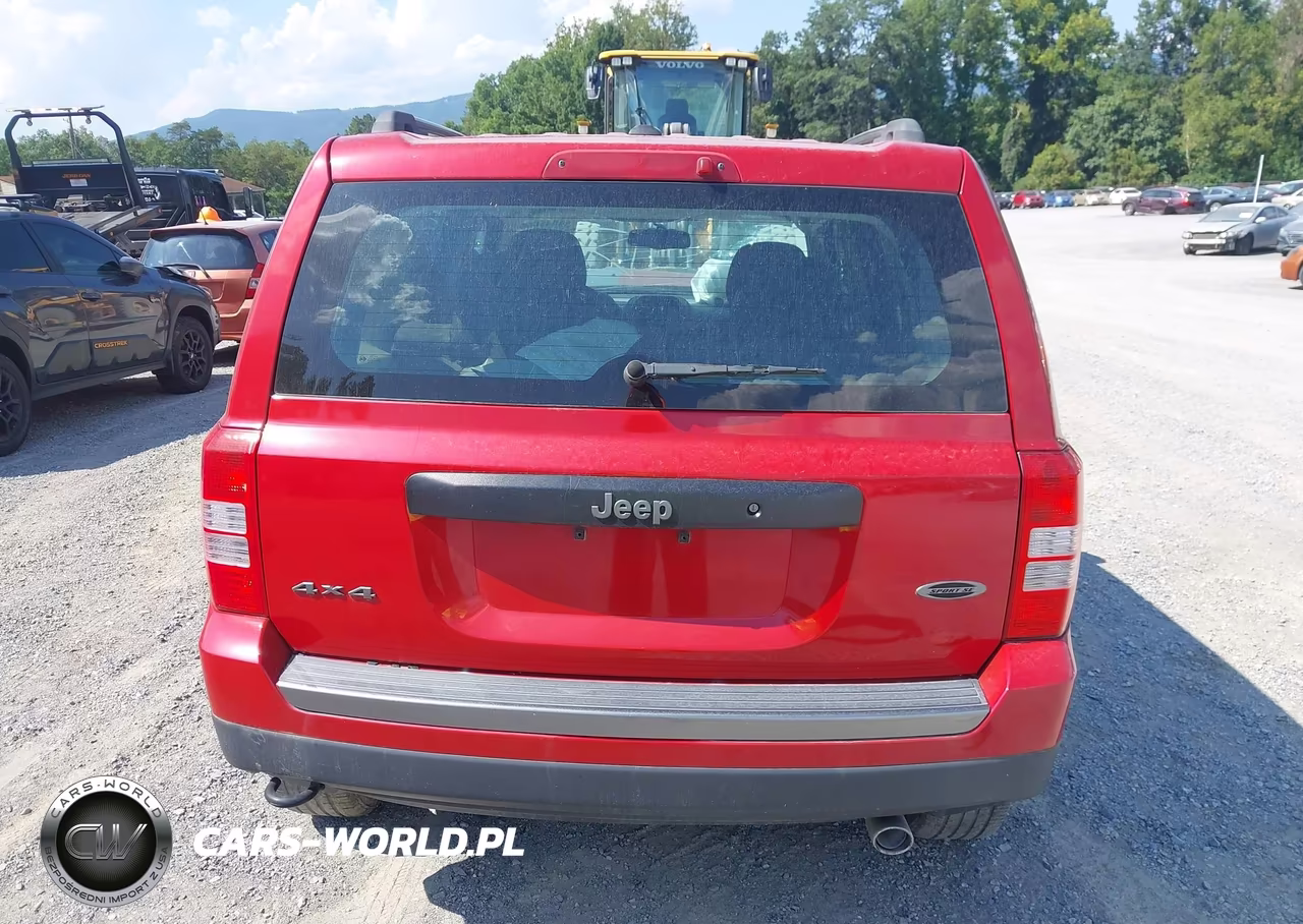 2016 Jeep Patriot Sport Se VIN:1C4NJRBB6GD717995 - 16