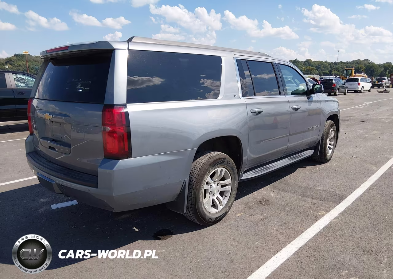 2019 Chevrolet Suburban Lt VIN:1GNSKHKC8KR304627 - 3