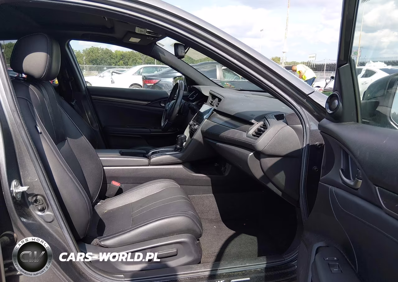 2017 Honda Civic Sport Touring VIN:SHHFK7H9XHU412826 - 5