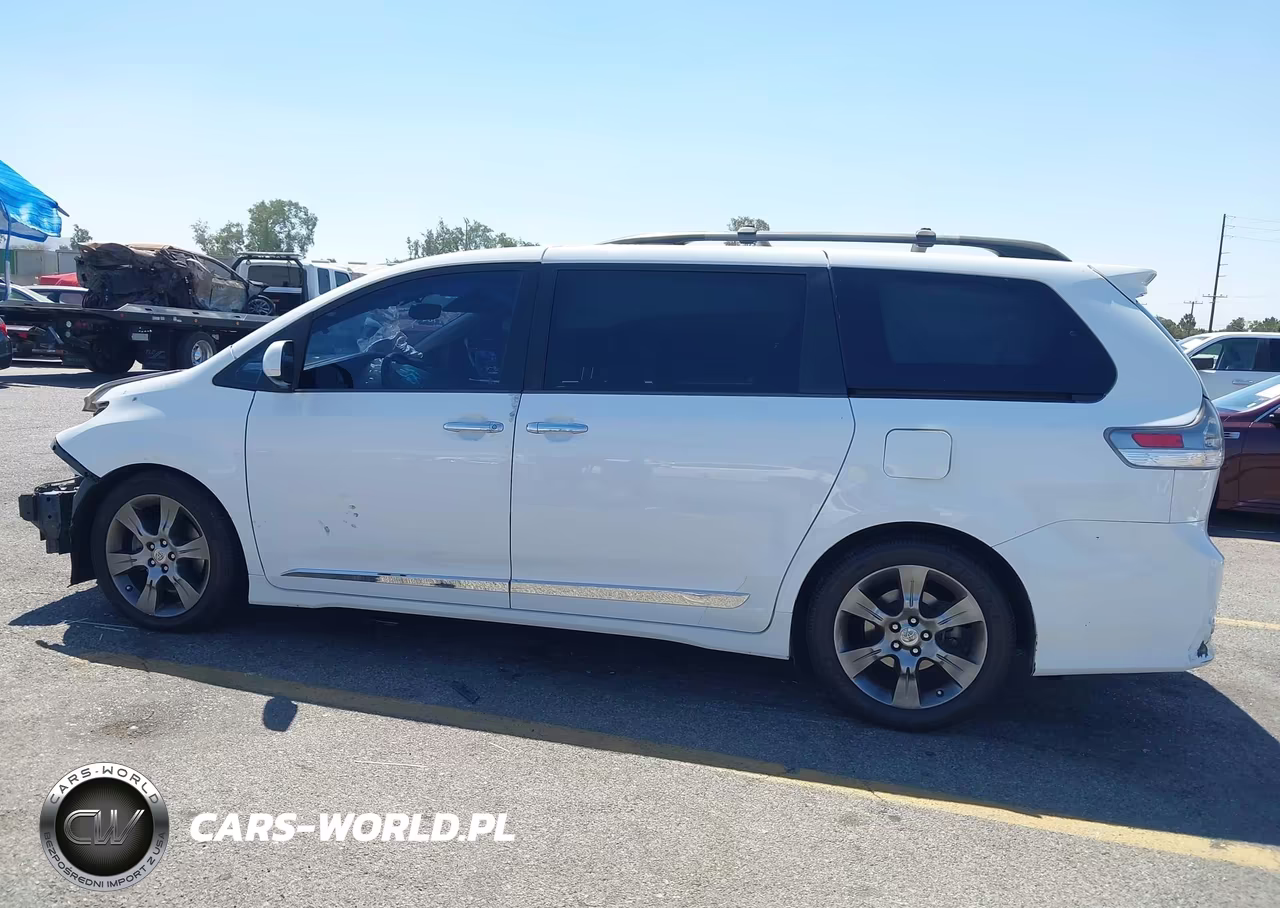 2015 Toyota Sienna Se 8 Passenger VIN:5TDXK3DC5FS605622 - 15