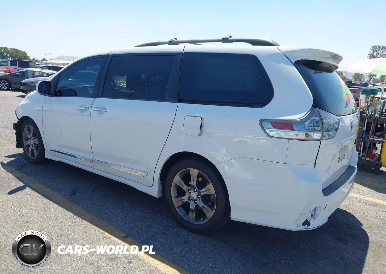 2015 Toyota Sienna Se 8 Passenger VIN:5TDXK3DC5FS605622 - 3
