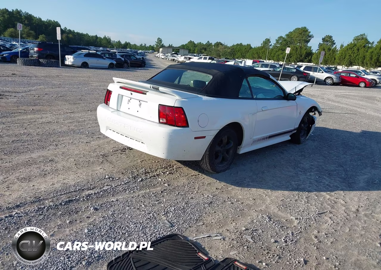 2000 Ford Mustang VIN:1FAFP4441YF215279 - 4