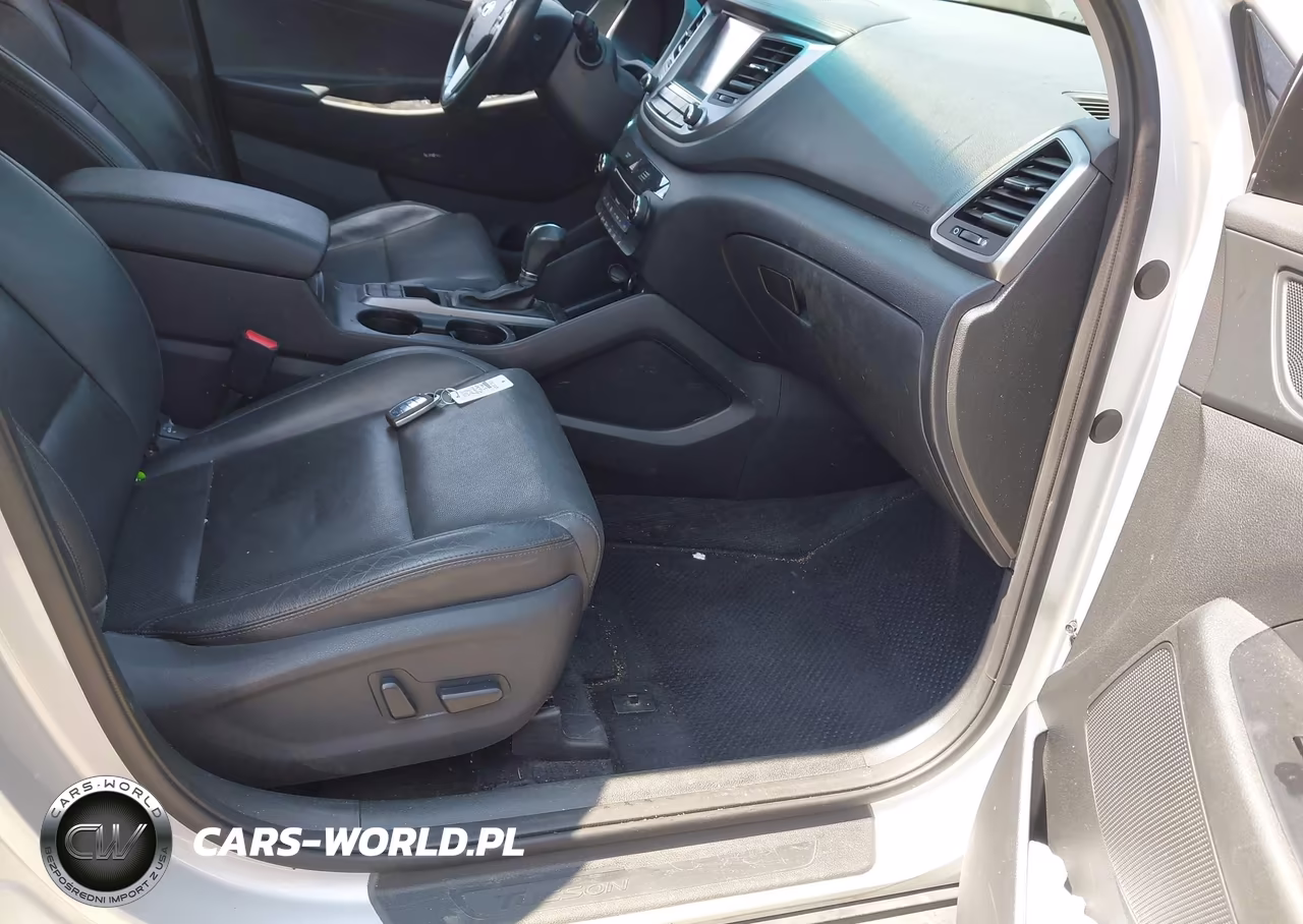 2018 Hyundai Tucson Sel Plus VIN:KM8J33A40JU651570 - 5