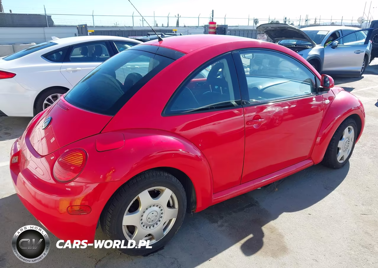 2000 Volkswagen New Beetle Glx VIN:3VWDD21C1YM490772 - 4