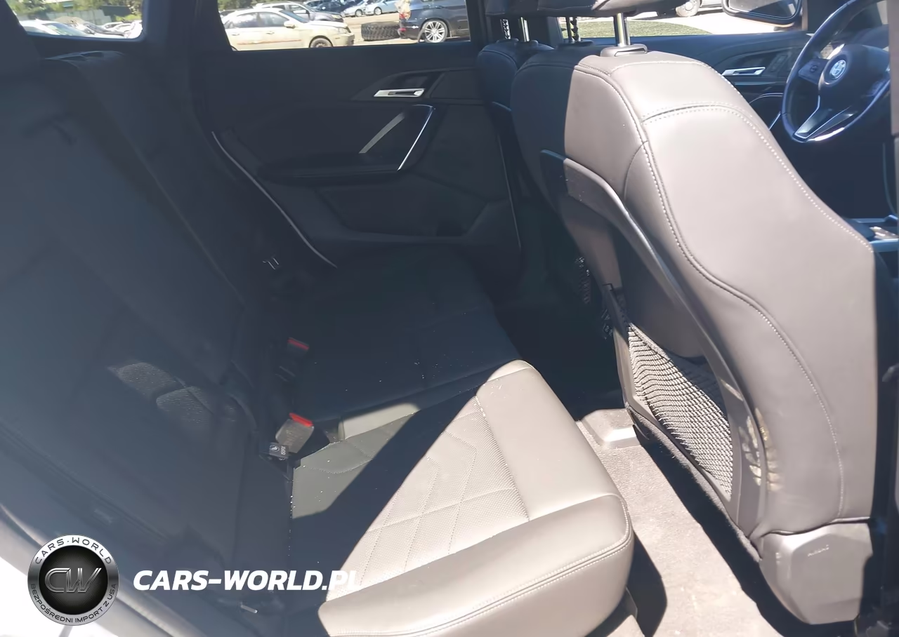 2023 BMW X1 xDrive28I VIN:WBX73EF07P5X74093 - 8