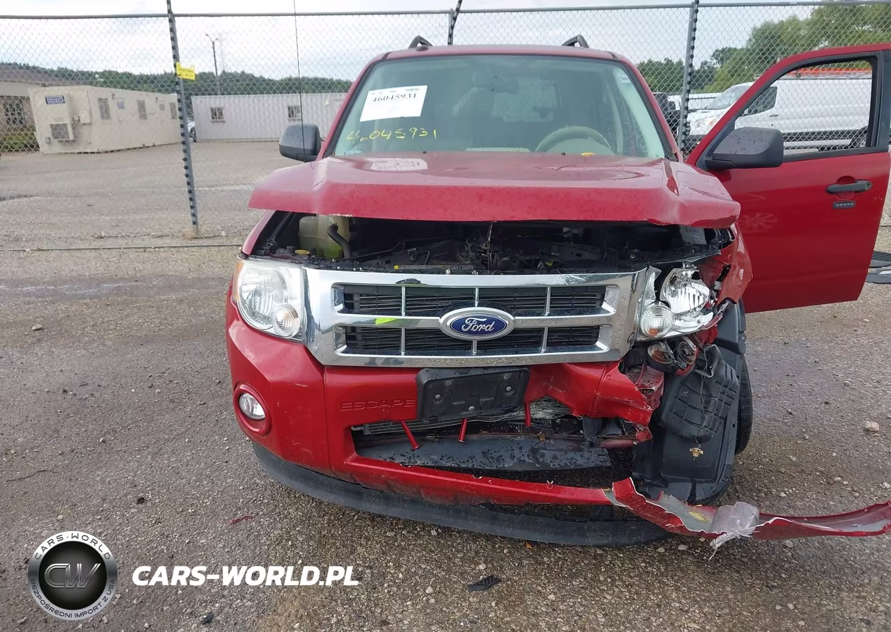 2011 Ford Escape Xlt VIN:1FMCU0D74BKA32736 - 6