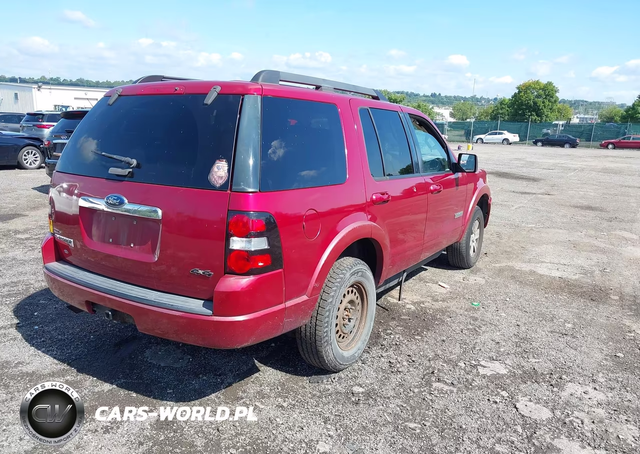 2008 Ford Explorer Xlt VIN:1FMEU73E18UA79687 - 4