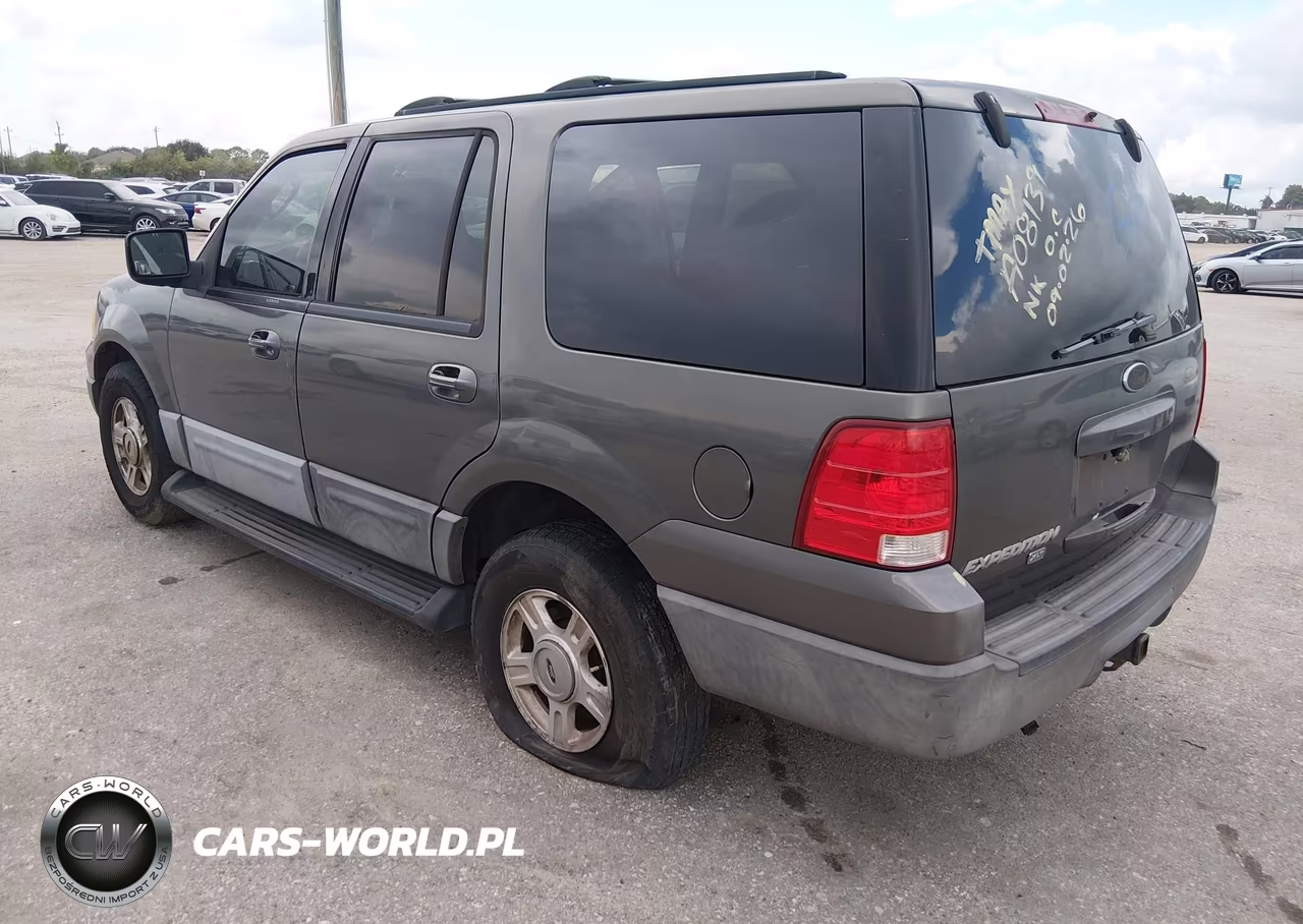 2004 Ford Expedition Xlt VIN:1FMRU15W54LA08139 - 3