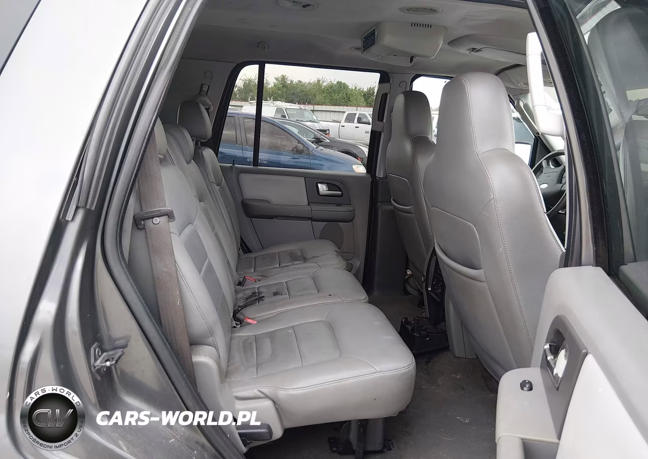 2004 Ford Expedition Xlt VIN:1FMRU15W54LA08139 - 8