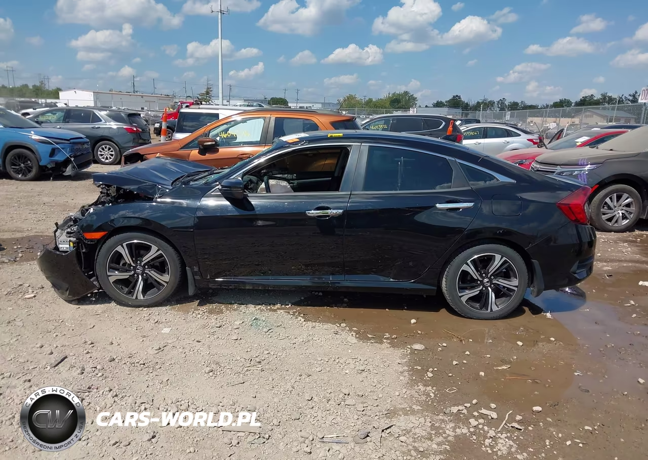 2016 Honda Civic Touring VIN:19XFC1F9XGE020318 - 14
