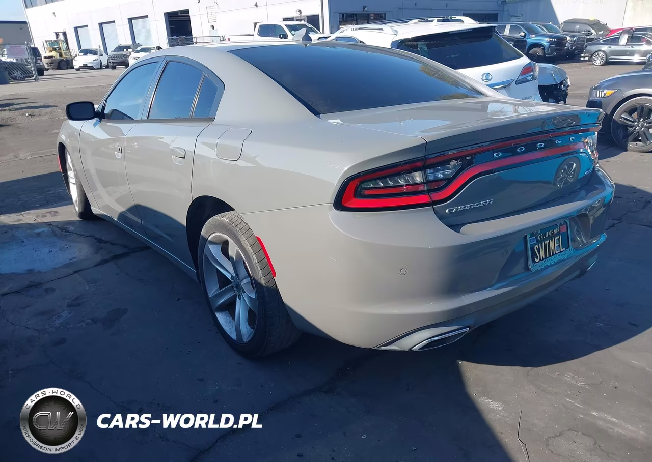 2017 Dodge Charger Sxt Rwd VIN:2C3CDXHG8HH630324 - 3