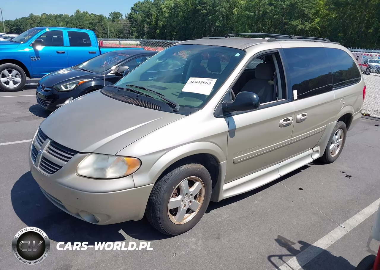 2005 Dodge Grand Caravan Sxt VIN:2D4GP44L95R596490 - 2