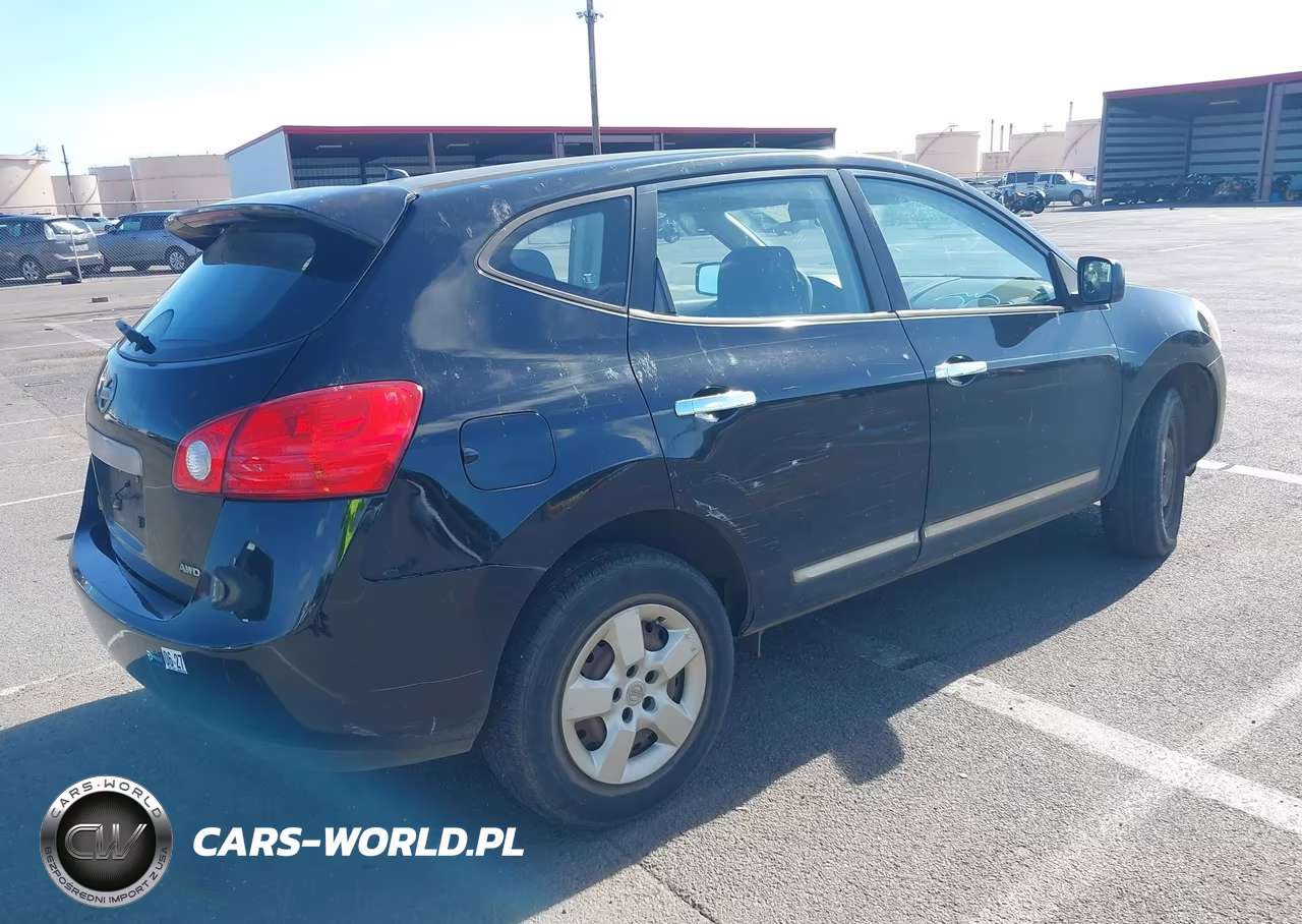 2013 Nissan Rogue S VIN:JN8AS5MV1DW643935 - 4