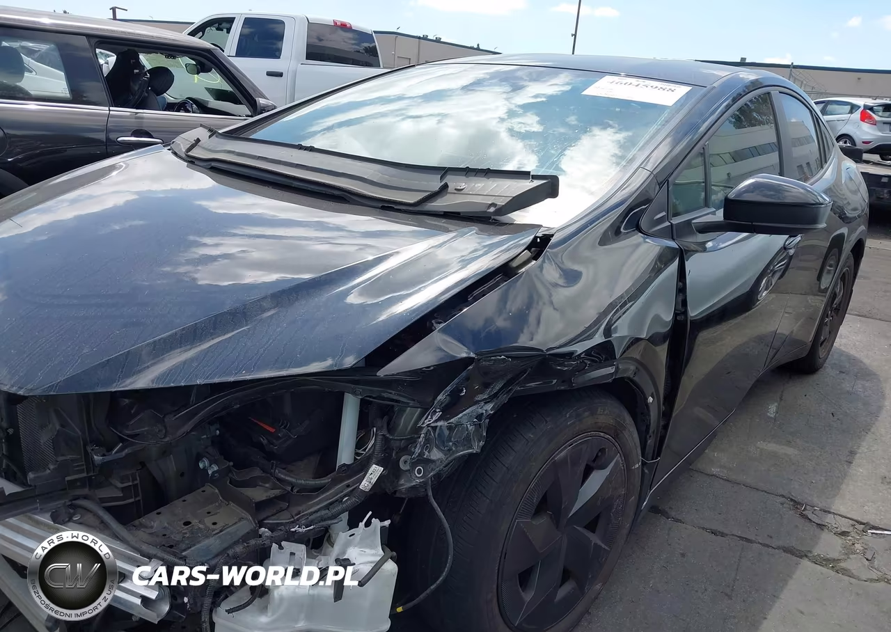 2024 Toyota Prius Le VIN:JTDACAAU6R3041876 - 2