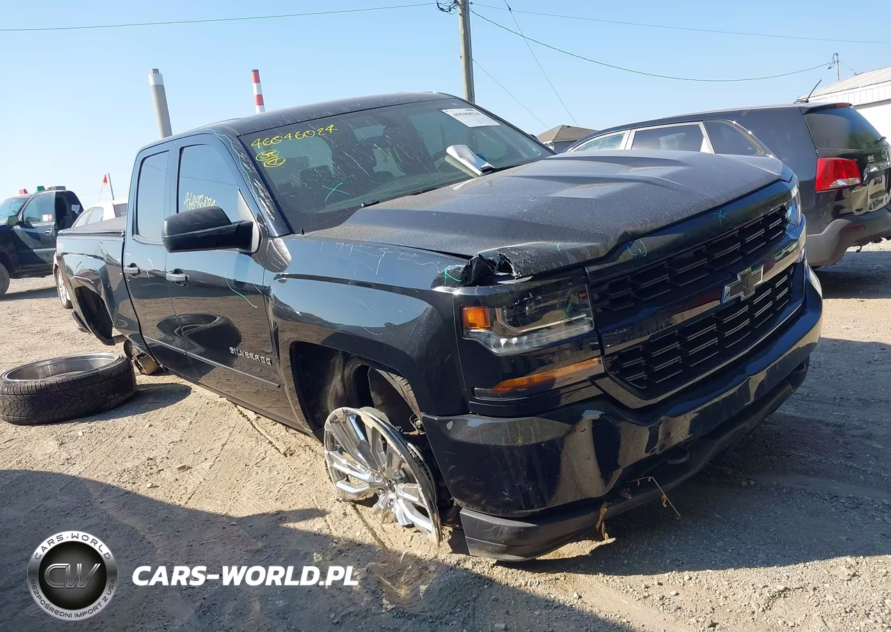 2017 Chevrolet Silverado 1500 Custom