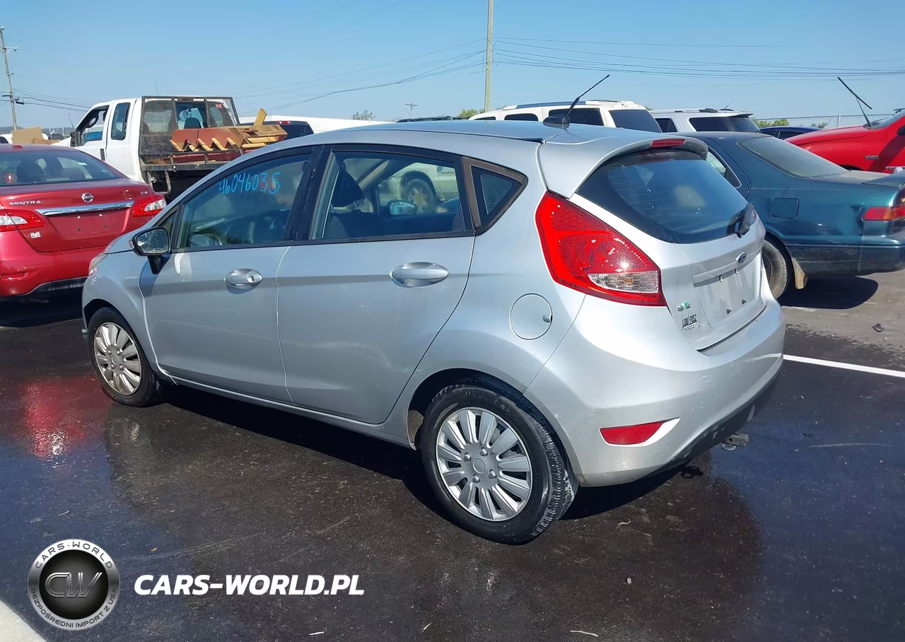 2013 Ford Fiesta Se VIN:3FADP4EJ9DM220218 - 3