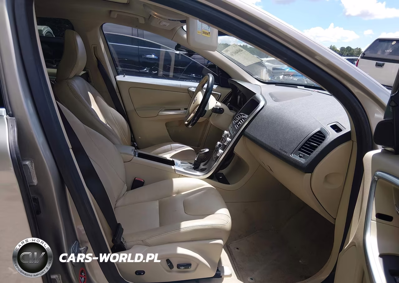 2015 Volvo Xc60 T5 Platinum VIN:YV440MDM5F2667761 - 5