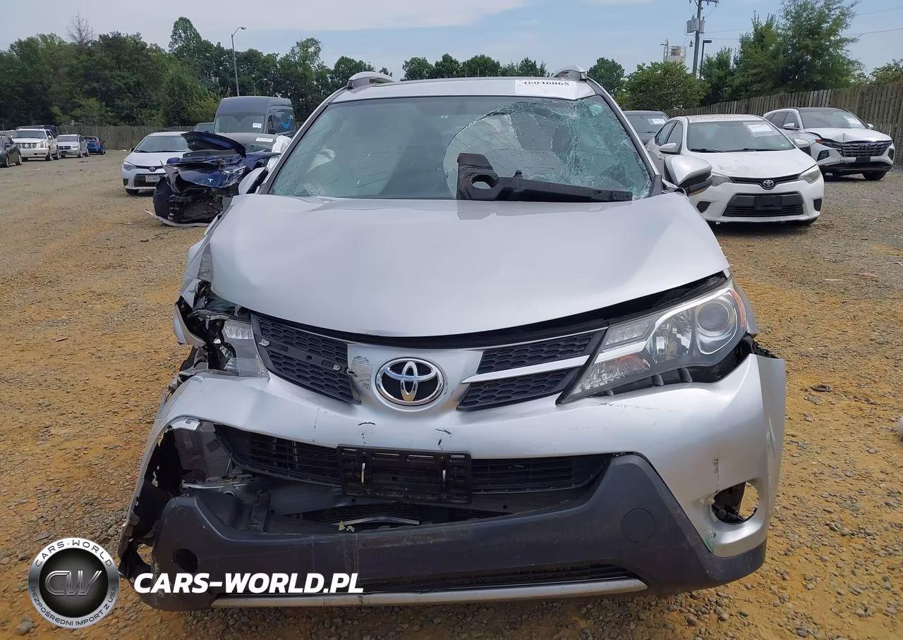 2015 Toyota Rav4 Xle VIN:JTMRFREV2FJ046785 - 12