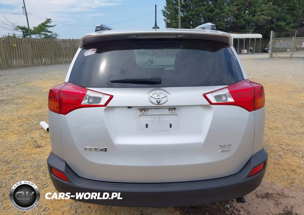 2015 Toyota Rav4 Xle VIN:JTMRFREV2FJ046785 - 16