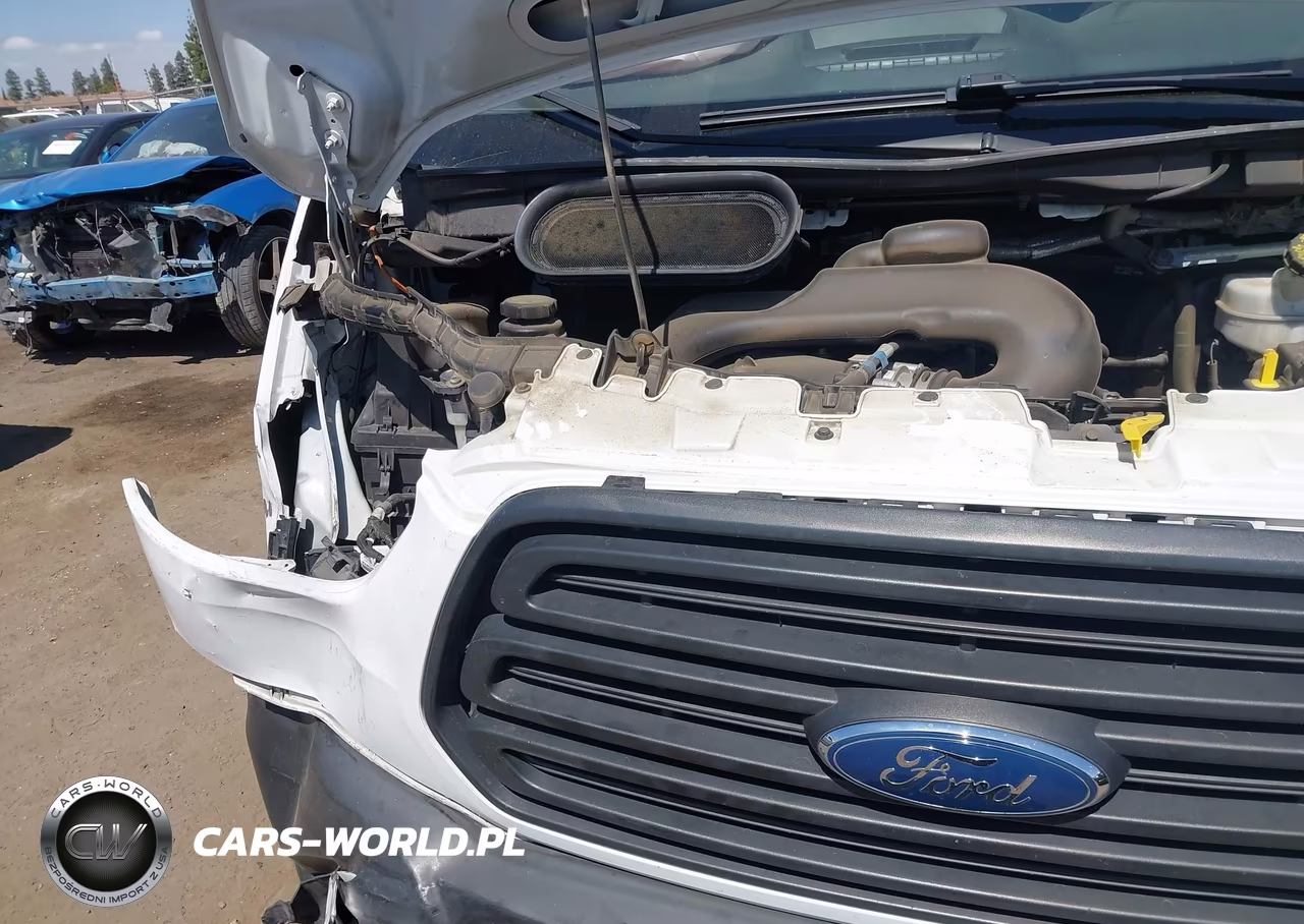 2019 Ford Transit-150 VIN:1FTYE1YM6KKB19390 - 19