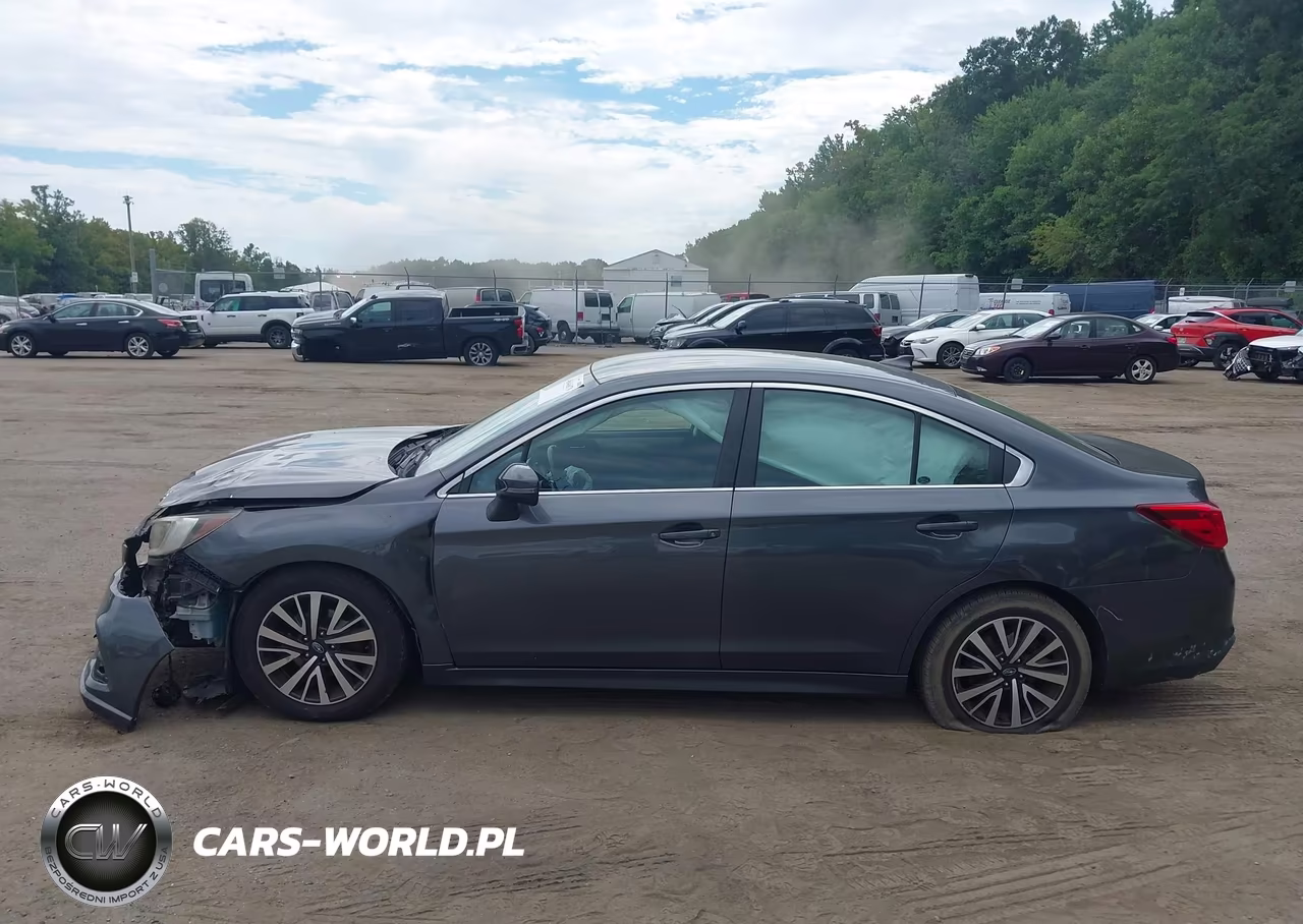 2018 Subaru Legacy 2.5I Premium VIN:4S3BNAF61J3041930 - 14