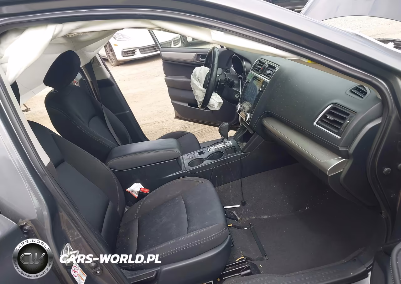 2018 Subaru Legacy 2.5I Premium VIN:4S3BNAF61J3041930 - 5