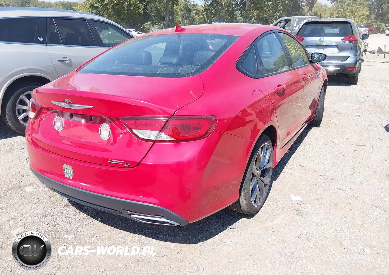 2016 Chrysler 200 S VIN:1C3CCCBG0GN162731 - 4
