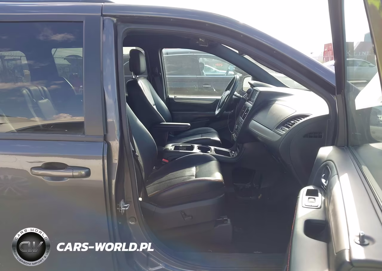 2019 Dodge Grand Caravan Gt VIN:2C4RDGEGXKR564192 - 5