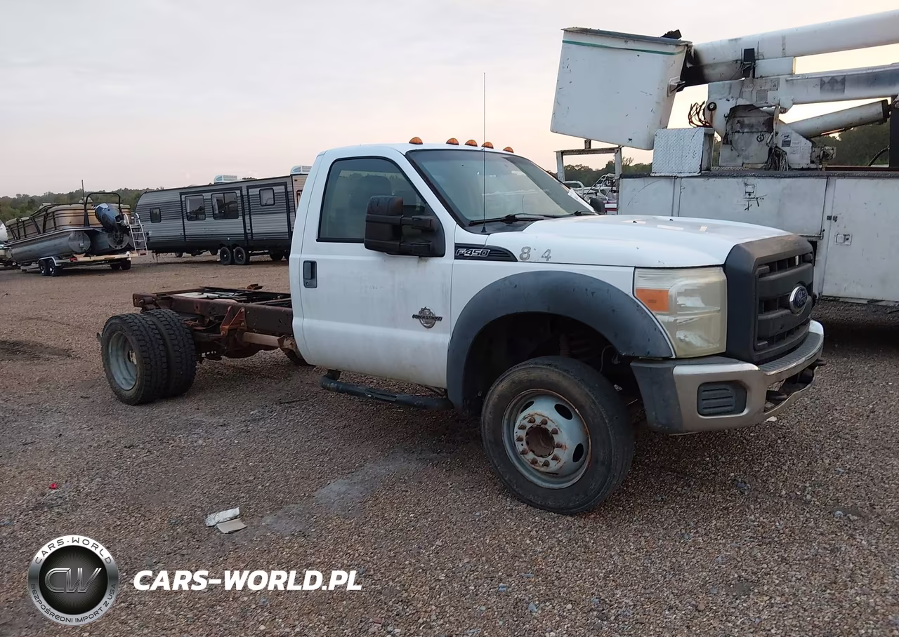 2014 Ford F-450 Chassis Xl – zdjęcie 1 z 17