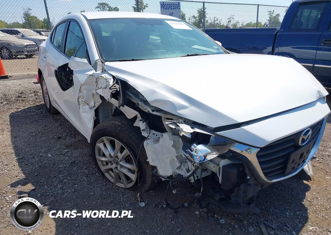2017 Mazda Mazda3 Sport VIN:3MZBN1U79HM104564 - 6