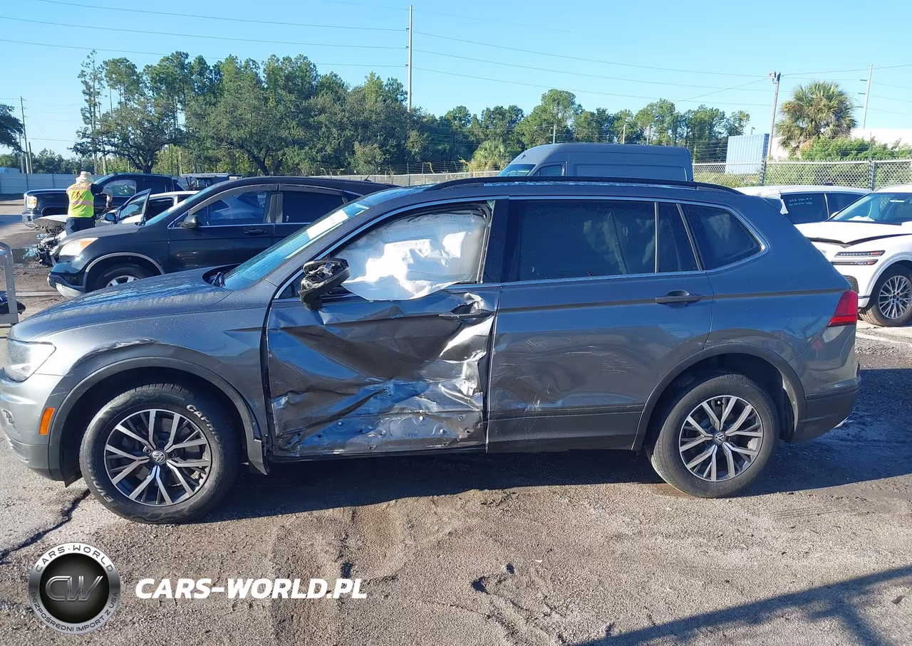 2019 Volkswagen Tiguan 2.0T Se-2.0T Sel-2.0T Sel R-Line-2.0T Sel R-Line Black VIN:3VV3B7AX0KM013781 - 14