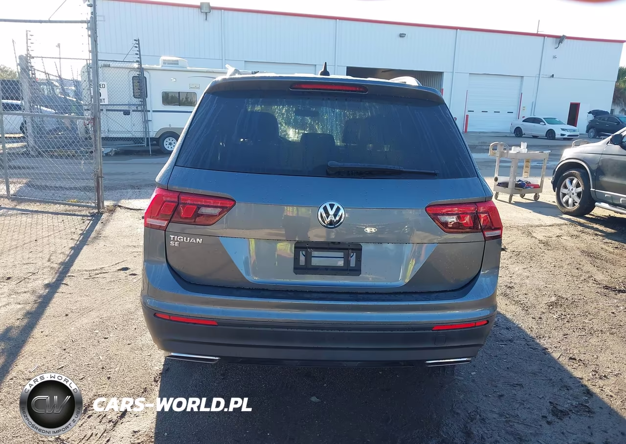 2019 Volkswagen Tiguan 2.0T Se-2.0T Sel-2.0T Sel R-Line-2.0T Sel R-Line Black VIN:3VV3B7AX0KM013781 - 16
