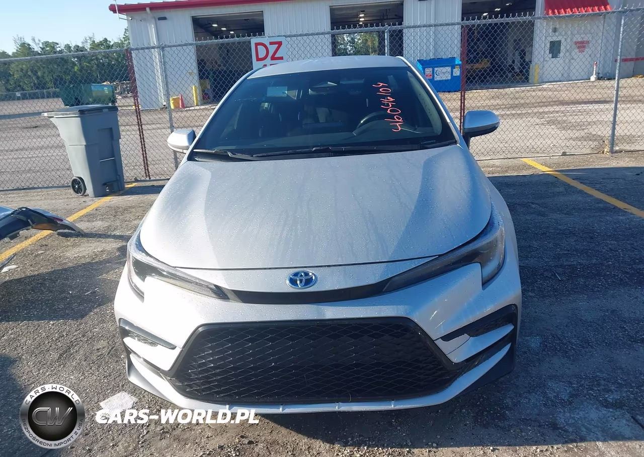 2024 Toyota Corolla Hybrid Se VIN:JTDBCMFE9R3034458 - 13