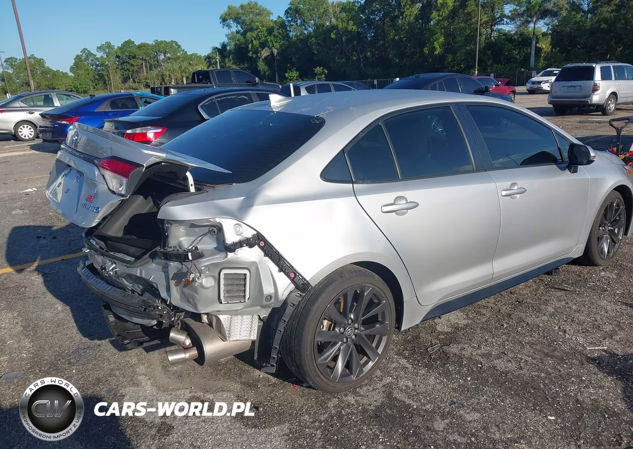 2024 Toyota Corolla Hybrid Se VIN:JTDBCMFE9R3034458 - 4
