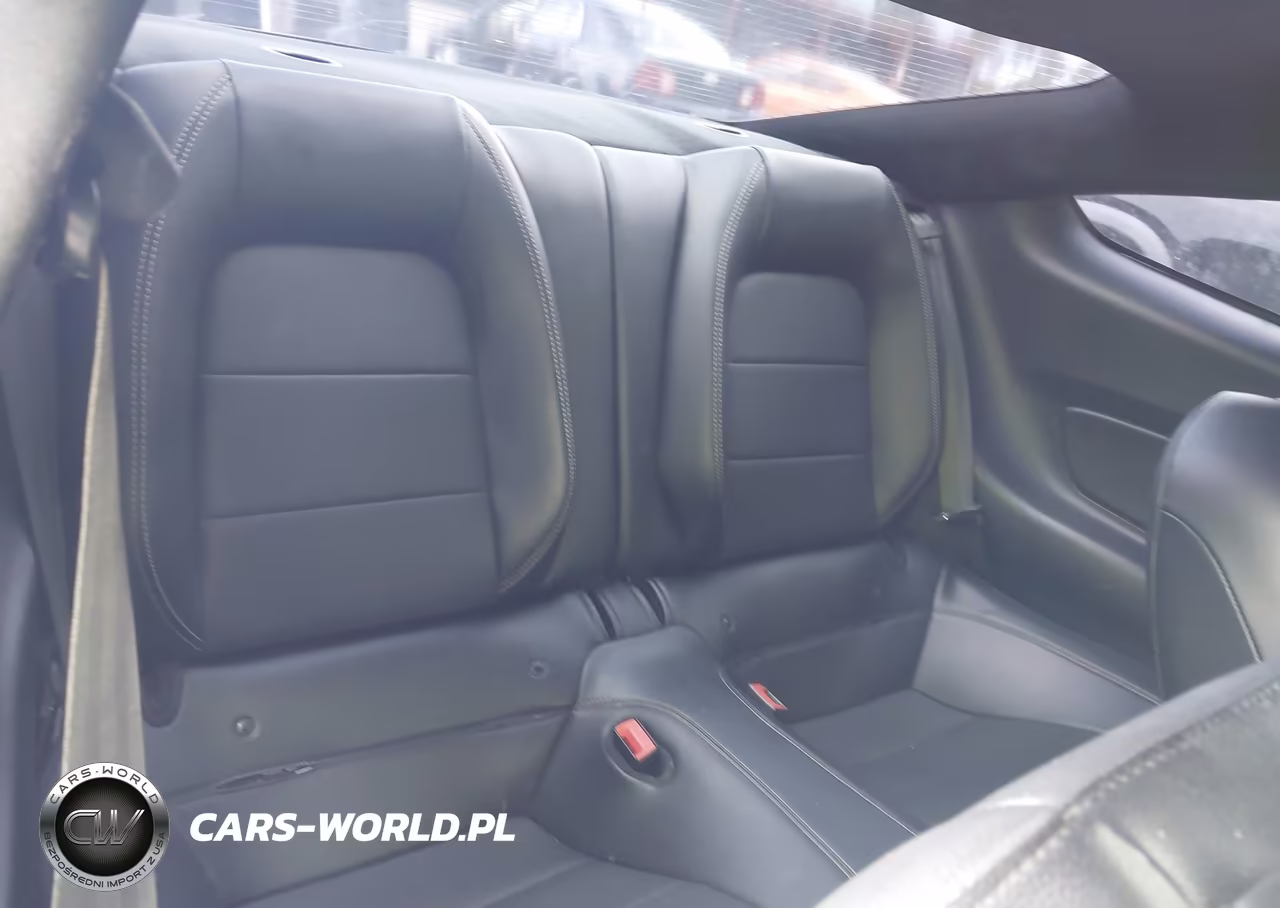 2019 Ford Mustang Ecoboost Premium VIN:1FA6P8TH7K5159762 - 8