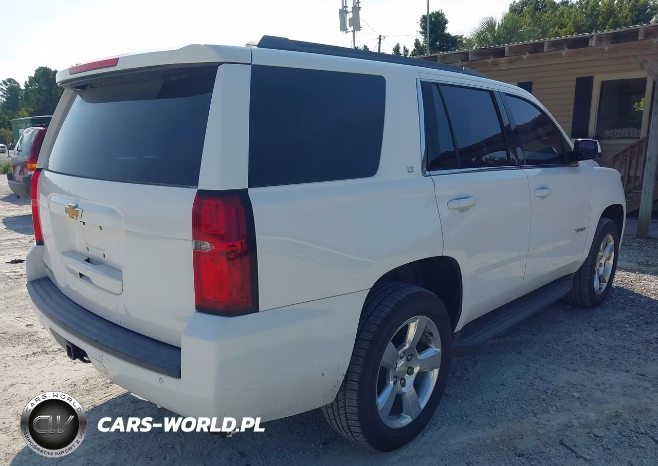 2015 Chevrolet Tahoe Lt VIN:1GNSKBKC6FR645897 - 4