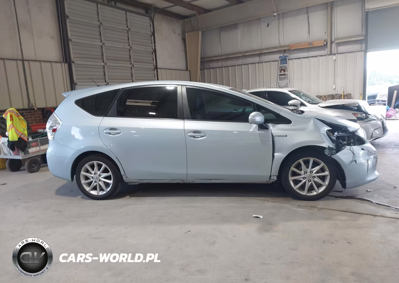 2012 Toyota Prius V Five VIN:JTDZN3EUXC3027425 - 13