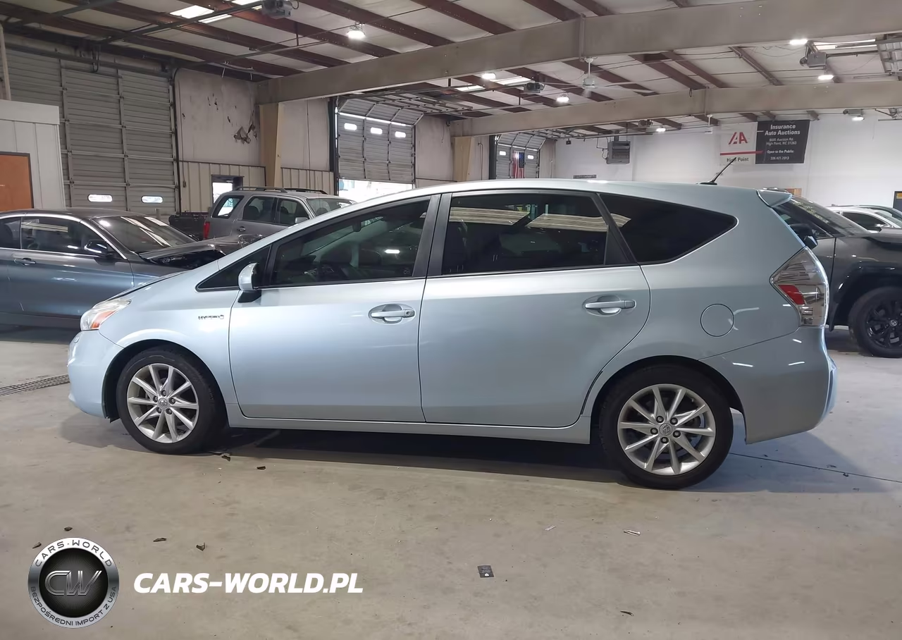 2012 Toyota Prius V Five VIN:JTDZN3EUXC3027425 - 14