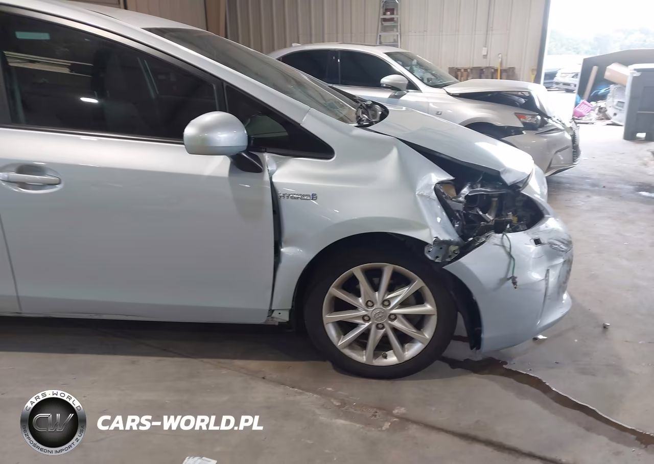 2012 Toyota Prius V Five VIN:JTDZN3EUXC3027425 - 6