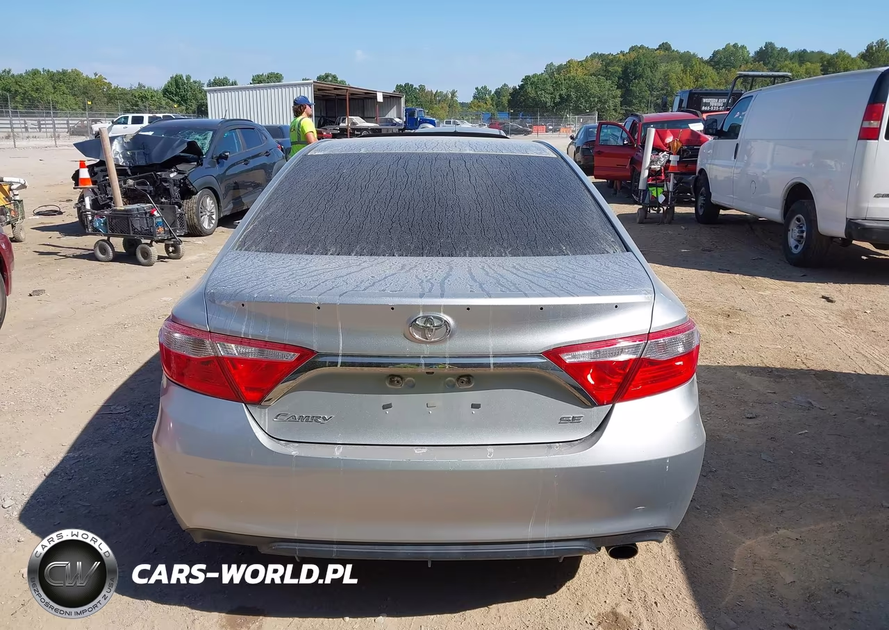 2016 Toyota Camry Se VIN:4T1BF1FK5GU123457 - 16