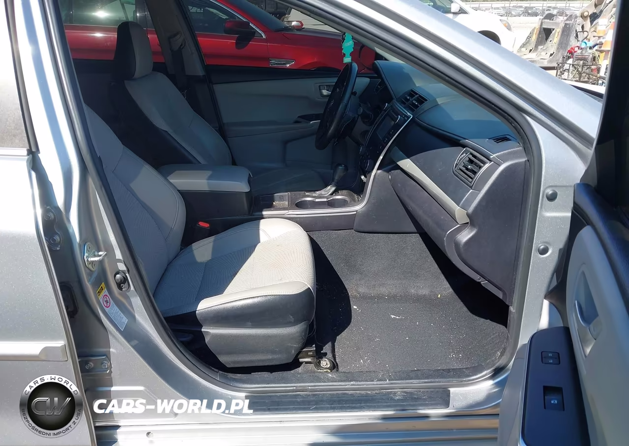 2016 Toyota Camry Se VIN:4T1BF1FK5GU123457 - 5