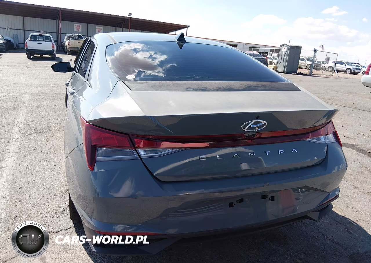 2022 Hyundai Elantra Sel VIN:KMHLM4AG7NU306791 - 16