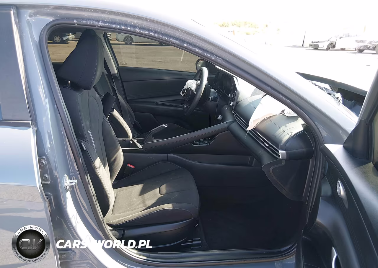 2022 Hyundai Elantra Sel VIN:KMHLM4AG7NU306791 - 5