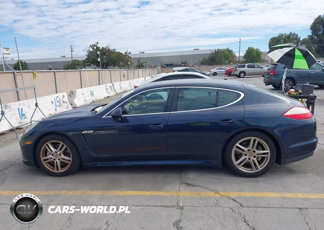 2012 Porsche Panamera Hybrid S VIN:WP0AD2A7XCL045563 - 14