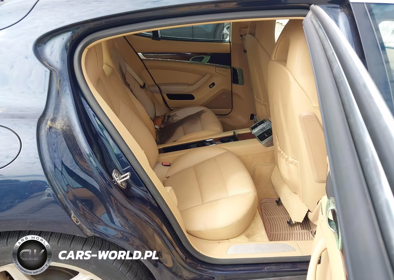 2012 Porsche Panamera Hybrid S VIN:WP0AD2A7XCL045563 - 8