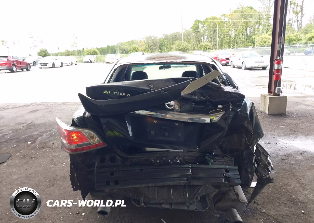 2015 Nissan Altima 2.5 S VIN:1N4AL3AP2FC170348 - 16