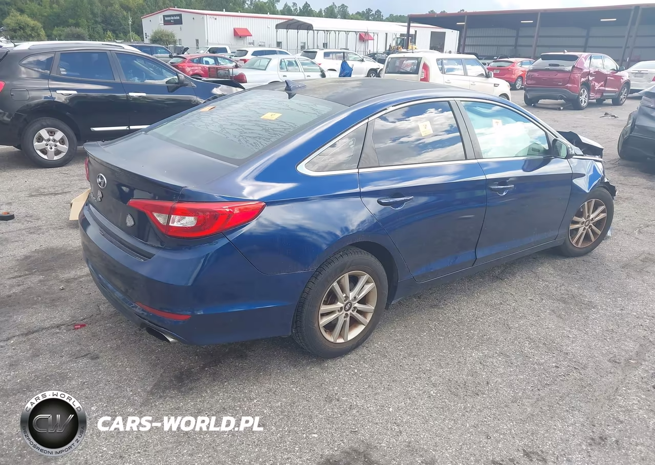 2017 Hyundai Sonata VIN:5NPE24AF9HH582401 - 4