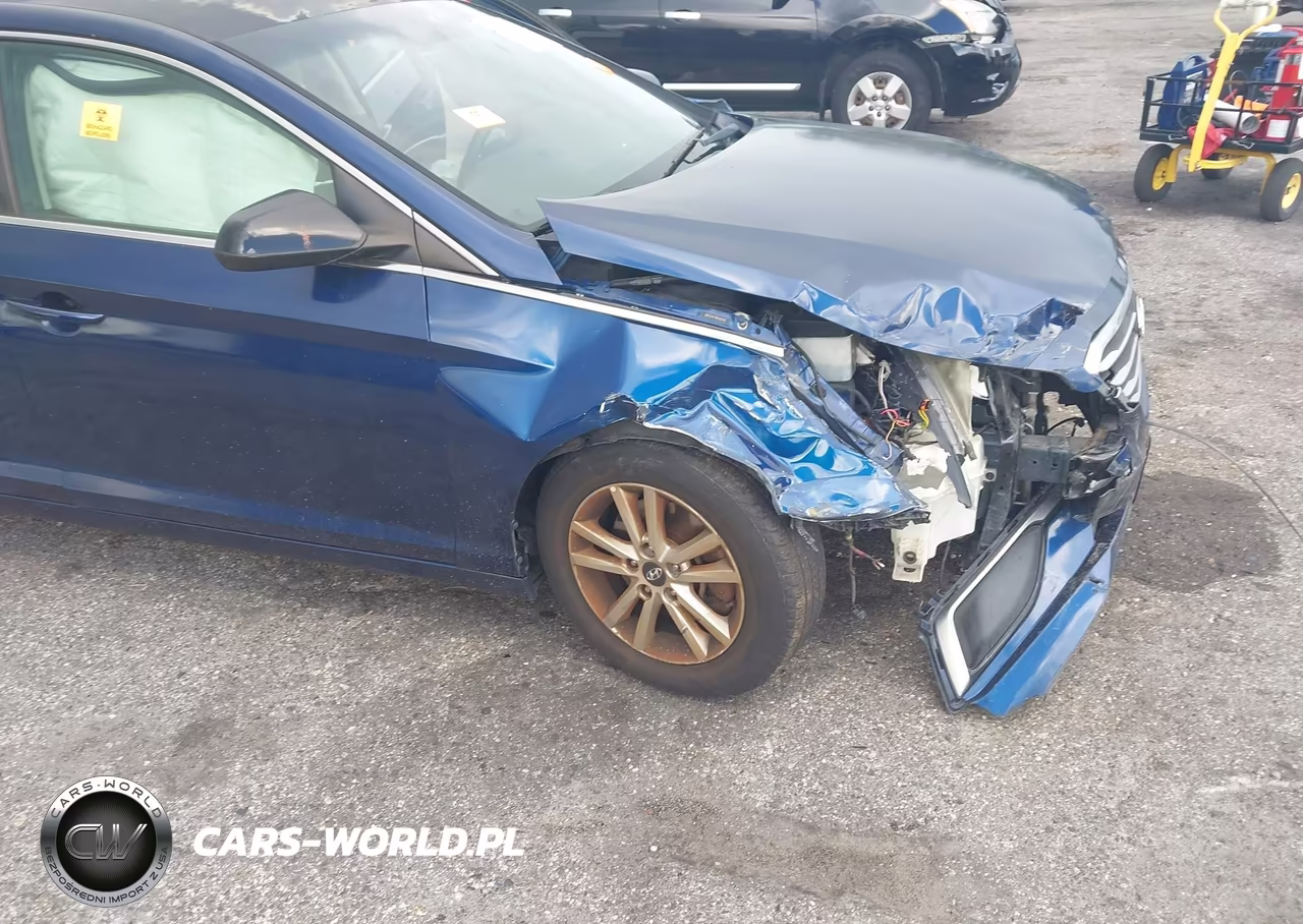 2017 Hyundai Sonata VIN:5NPE24AF9HH582401 - 6