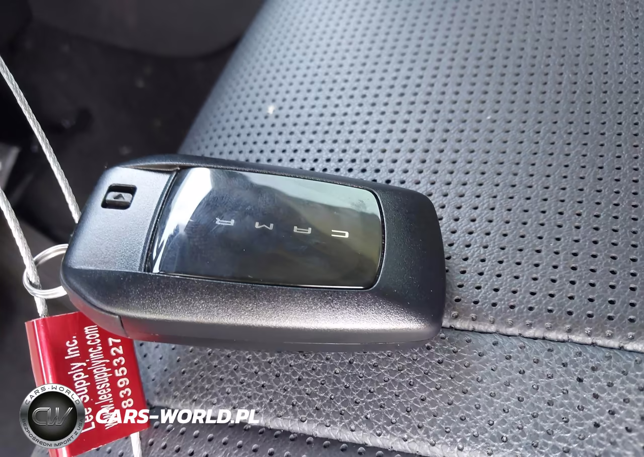 2025 Toyota Camry Xle VIN:4T1DAACK8SU602573 - 11