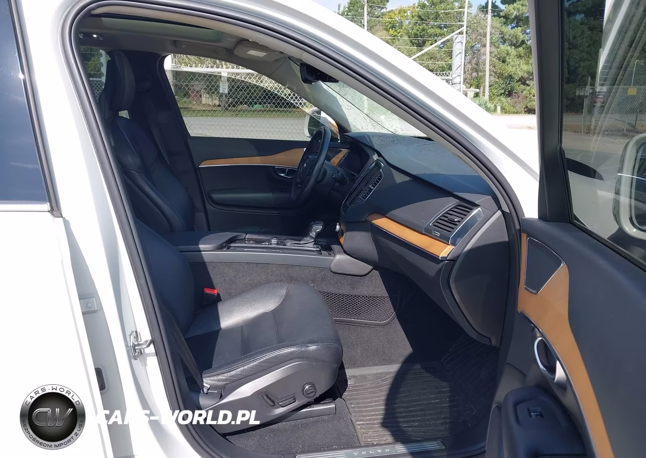 2021 Volvo Xc90 T6 Momentum 7 Passenger VIN:YV4A22PK6M1705254 - 5